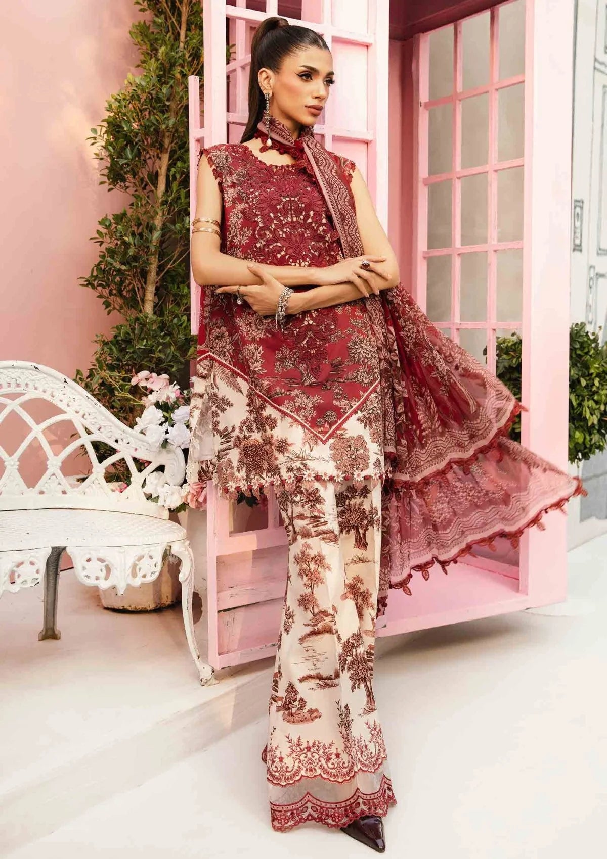 Premium 3PCS printed lawn unstitched suit from ManshaLawn | lawn in Pakistan, lawn suits in Peshawar’s best fabric online store